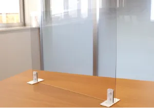 透明パーテーション